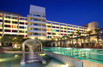  情人節台中麗寶推出超值住宿優惠！來場天空之夢摩天輪浪漫高空約會 