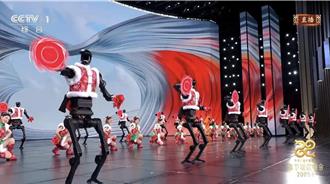 央視春晚同款機器人 開價65萬人民幣 上架秒殺