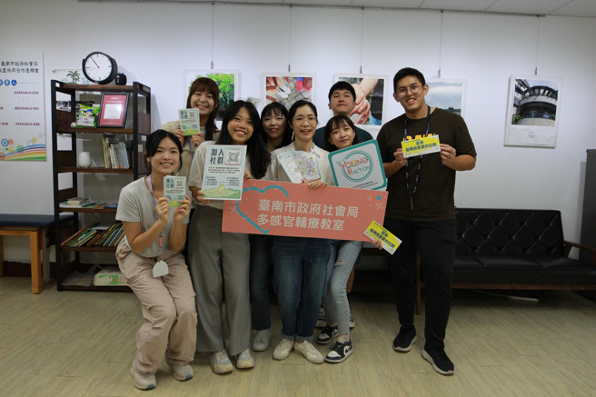 滢滢－爸妈与宝宝的社群」团队办理「亲子多感官」活动。(照片/教育部提供)