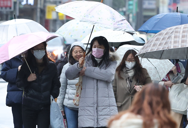 受南方雲系影響，雨勢將持續至晚上。（示意圖／資料照）
