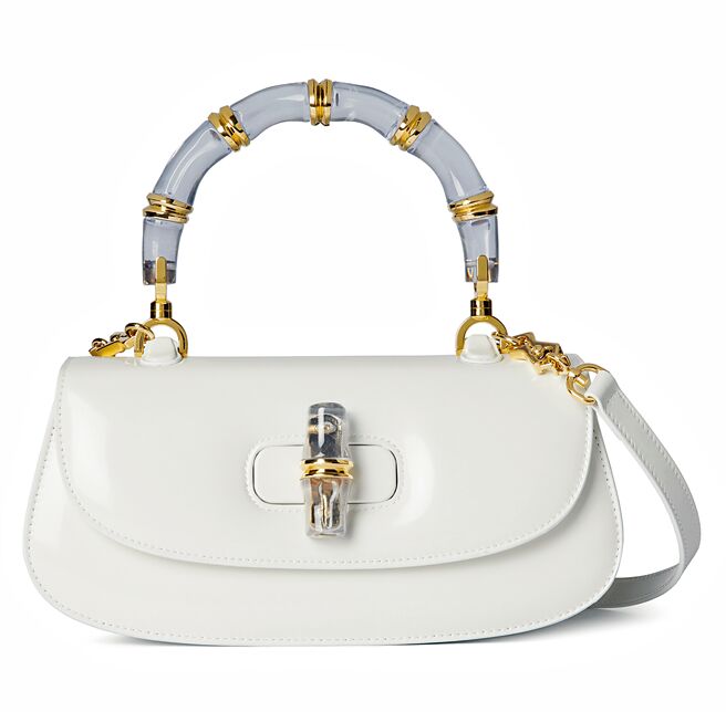 GUCCI白色Bamboo手提包，16萬5400元。（GUCCI提供）