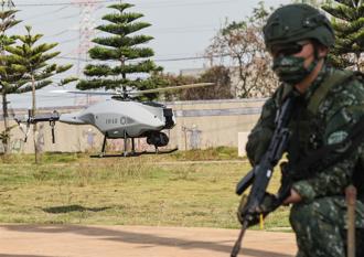 时论广场》国防预算增 朝野僵局雪上加霜（李晴果）