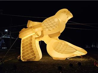 台南新營波光節展8亮點作品 「大型雞蛋糕」現身超吸睛