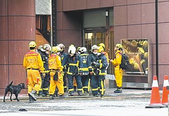 出動搜救犬 勇消：12樓炸得如廢墟