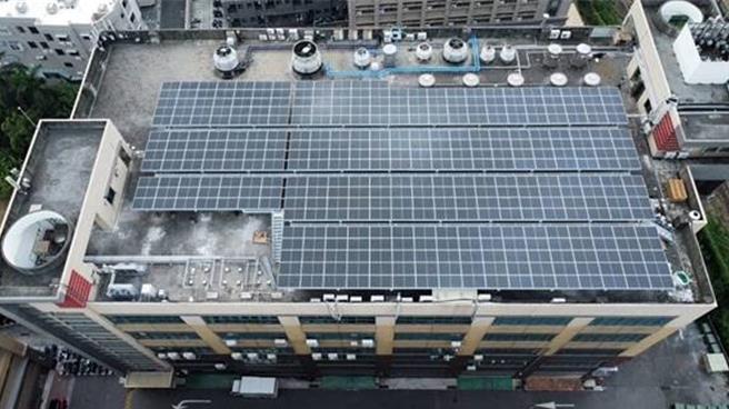 寿险公会号召，鼓励寿险业对ESCO进行投资，以100亿元为规划目标。(资料照／洪凯音台北传真)