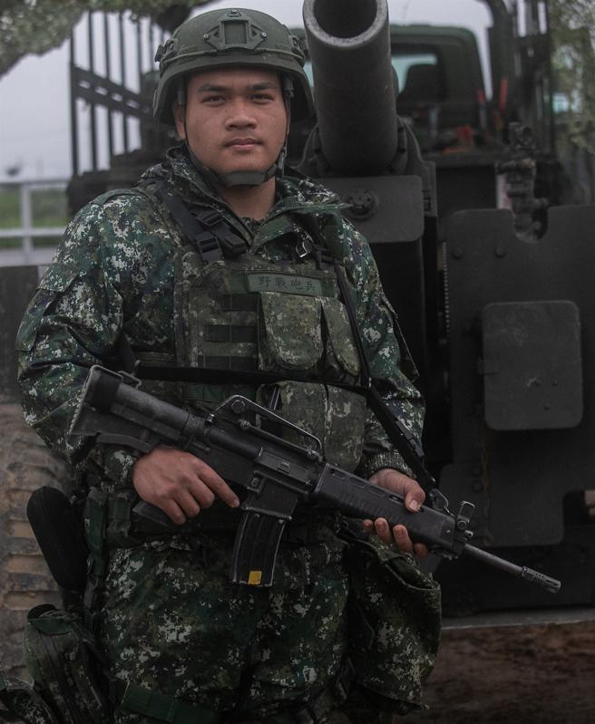 21炮指部炮2营炮3连野战炮兵卢劲宇二兵。（记者林睿奕摄）