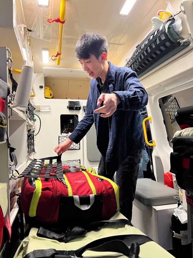 专责救护队志工杨庭豪平时协勤照片。（台中市政府提供／萧宥彤翻摄）