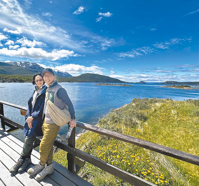 陆明君和老公Mark飞到「世界的尽头」乌斯怀亚。（拾光创艺所提供）