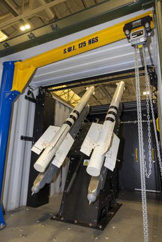 英援乌「墓鹰」防空系统  强化反无人机能量