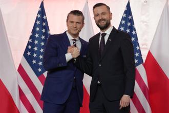 美國防部長訪華沙 深化國防工業領域合作