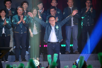 台中氣爆 中辦執行長正在帛琉度假 沈富雄：應馬上做1動作