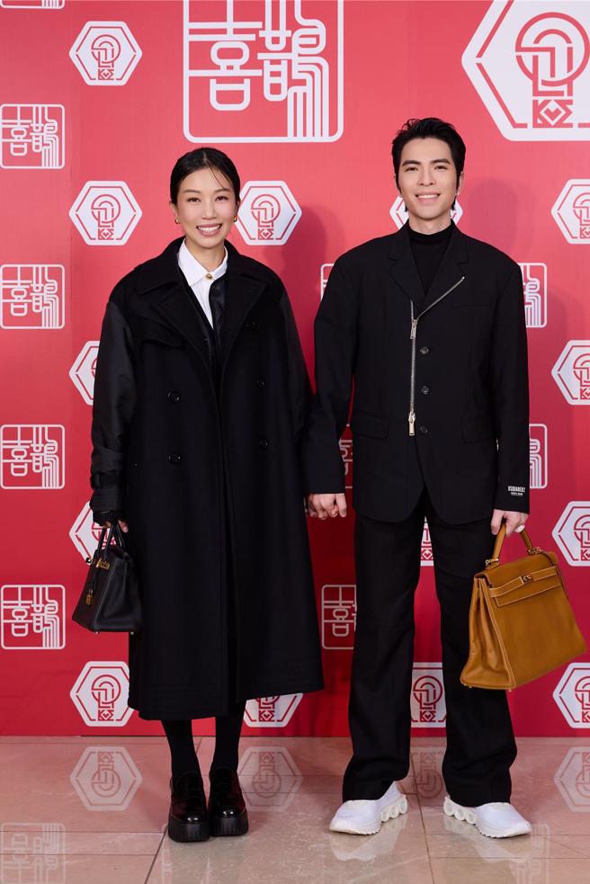 萧敬腾（右）表示，Summer情人节当天发烧，让他好担心。（喜鹊娱乐提供）