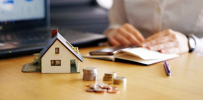 金蛇年春節長假落在元月，購屋需求遞延至年後，央行1月新承作房貸金額，預計再度跌回千億元大關之下。圖／Unsplash