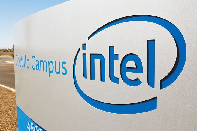 传台积电正考虑取得英特尔工厂控股权，相关交易可能涵盖英特尔美国内外厂。（路透）