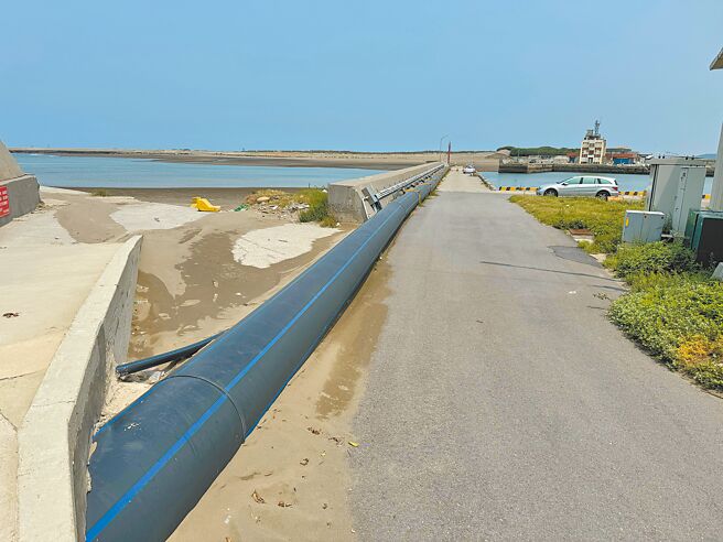 新竹市南寮海水淡化厂即将兴建，市议员林彦甫提出3大建议，最重要的就是要成立环保监督小组。（陈育贤摄）