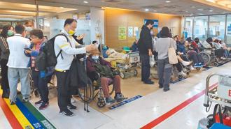 被青鸟出征！苏一峰受邀谈「健保困境」活动取消 哈佛台湾学生会回应了