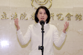 民進黨錯估情勢？王鴻薇曝「這群人」也質疑大罷免行動