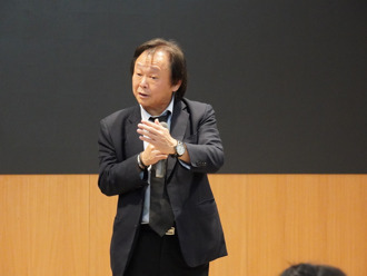 快讯》王世坚车祸！ 自驾跑行程连环撞 本人亲曝现况