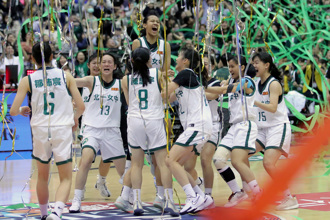 HBL》北一女家長會擅自販售加油區座位 高中體總：誤會一場