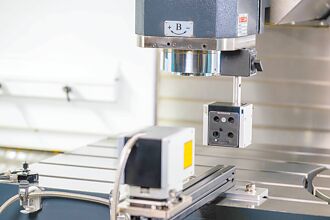 友嘉聯手Renishaw 優化工具機