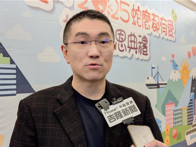 基隆市长谢国梁17日呼吁各方民团都应释出善意，让基隆能够休养生息。（张志康摄）