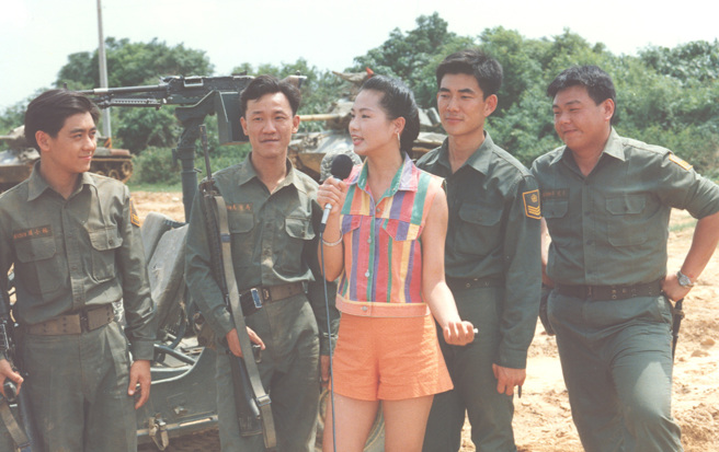 张立威（右一）早期以军教片、校园片、眷村片为主，更和林志颖（左起）、陈为民、任贤齐等多位大咖结为好友。（图／中时资料照）