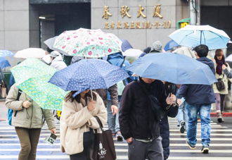 跌破10度濕冷4天 周五冷氣團更猛 最凍時間曝