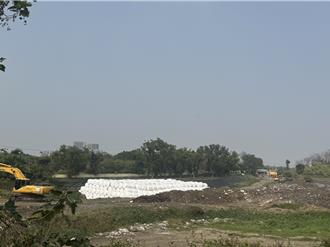 高雄垃圾暫存大寮掩埋場飄臭氣 山頂里民苦喊：何時要解決？