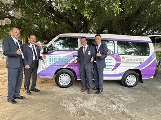 全台僅184例罕病雷特氏症 病友協會喜獲福祉車助就醫