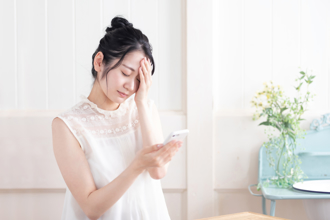 不爽新人拒絕「免費加班連2周」 妹子神邏輯網罵翻：真的扯