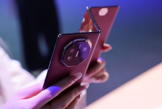 2024全球高端智慧手機市調：蘋果第1 三星第2 華為第3