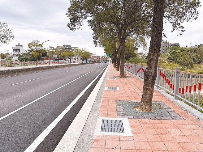地方道路也拓宽人行道空间，备受民眾好评。（头份市公所提供）