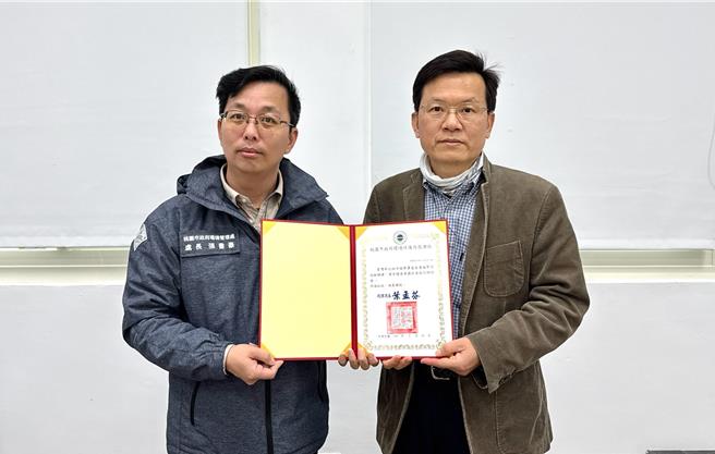 桃园市环管处14日办理「环保稽查业务防贪指引研讨会」，针对各个可能发生弊端的案例进行解析。（图／桃园市环保局）