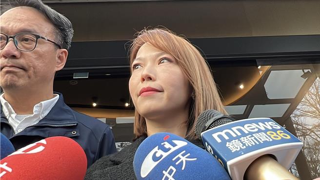 民眾党立法院党团主任陈智菡表示，由于柯家人低调，经讨论后决定在3月10日星期一举办告别式。（王惠慧摄）