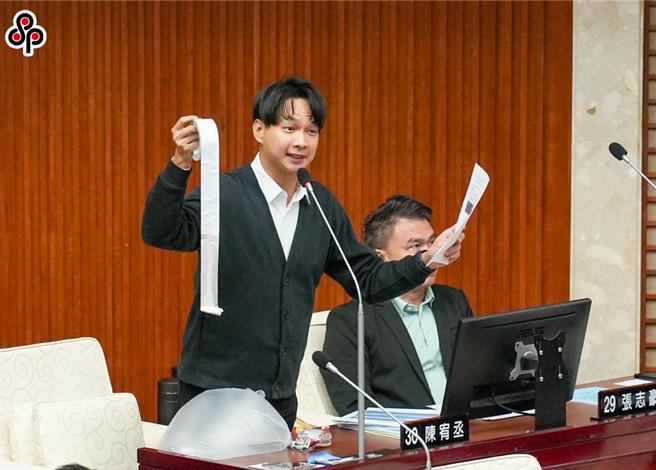 對於黃珊珊遭游淑慧暗諷是秦檜，陳宥丞回擊指郝龍斌當了民進黨的環保署長，豈不就成了汪精衛。（本報資料照片）