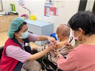 桃园流感死亡人数达13人 卫生局吁高风险族群接种疫苗