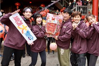 胡瓜开工遇阿嬷半路拦截要求一事 感嘆大S病逝成憾事