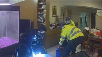 桃園翁2天沒出門！ 鄰居報警即刻救援