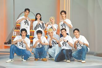 陳奕健身挫傷 呼吸都痛