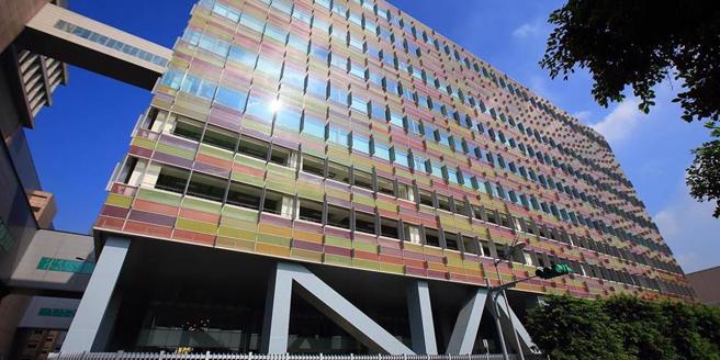 DS带动需求，记忆体翻身，南亚科强攻涨停。（南亚科提供）