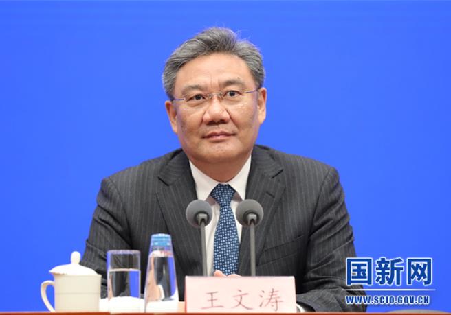 陸商務部長王文濤致信美新任商務部長，關切美對陸加徵關稅。（大陸國新網）