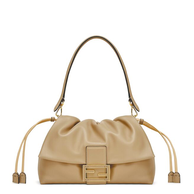 微風信義FENDI女士小羊皮Mamma Baguette，價格店洽。（微風提供）