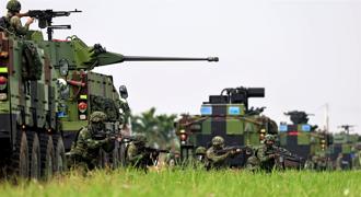 333旅反空機降演練 厚植防衛戰力