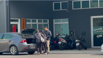 林岱樺涉詐助理費！仁武服務處鐵門深鎖  檢調頻繁進出搜索