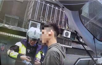 車停路旁昏睡！警拍窗叫醒赫見大量毒品  樹林男不認販賣送辦