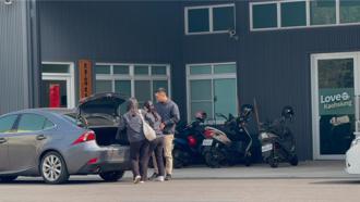 林岱樺遭搜索約談  母怒控被打壓：她只缺選票不缺錢