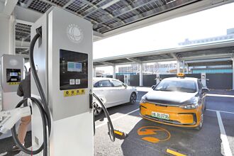 北京計程車 今年全面油改電