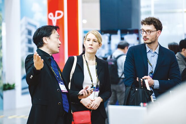 貿協主辦的汽配展與智慧移動展，將以「360° MOBILITY Mega Shows」新品牌，與「台北國際車用電子展」攜手產業進攻全球市場。圖／貿協提供