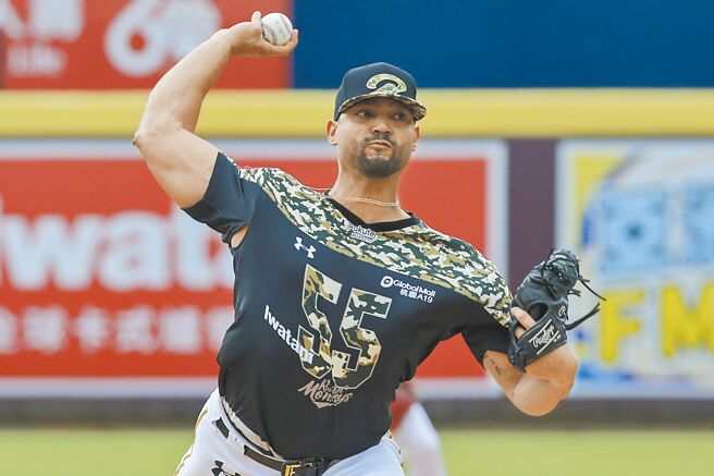 前樂天桃猿洋投雷法據傳可能是西班牙首戰中華隊的先發投手。（本報資料照片）