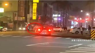 買咖啡遭球棒隊追打 屏東上演街頭追逐戰